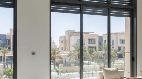 ستائر شتر كهربائي